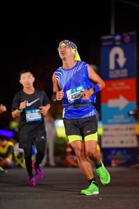 BIB: 4022, 4356, 400
                            <button type="button" onclick="openModal(21554298)" class="btn btn-primary btn-sm float-right btn-popup" data-toggle="modal" data-target=".modal-high-quality">
                        <i class="fas fa-shopping-cart"></i> Add to Cart
                    </button>
                                            <button type="button" onclick="isThisMe(21554298, true)" class="btn btn-success btn-sm float-right btn-popup btn-isme hidden" data-toggle="tooltip" data-placement="bottom" title="นี่คือรูปของคุณใช่ไหม คลิกที่นี่เพื่อเอาเข้าอัลบั้ม">
                        <i class="fas fa-plus"></i> Add to album
                    </button>
                    <button type="button" onclick="isThisMe(21554298, false)" class="btn btn-warning btn-sm float-right btn-popup btn-isnotme hidden">
                        <i class="fas fa-ban"></i> Remove from album
                    </button>